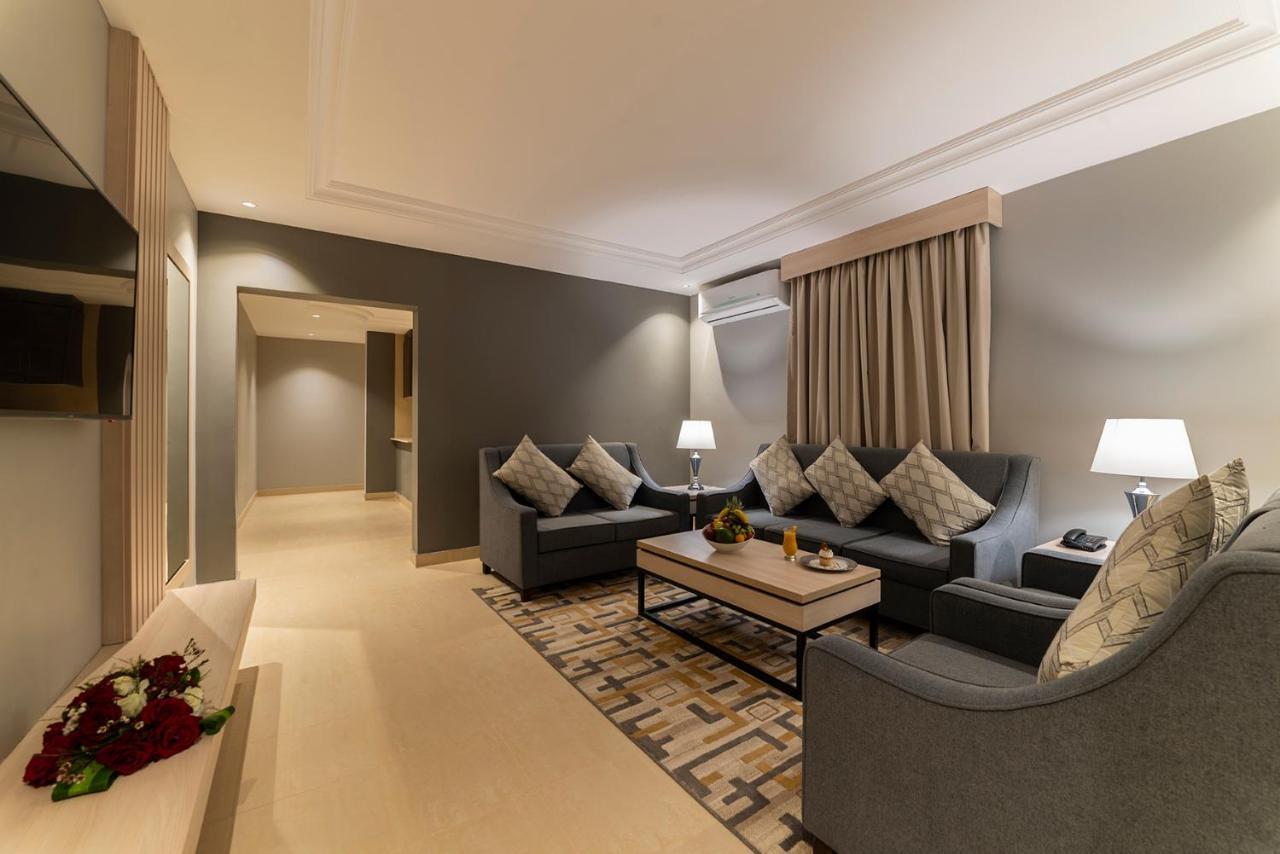 Enala Hotel Apartments - Tabuk Tebük Dış mekan fotoğraf