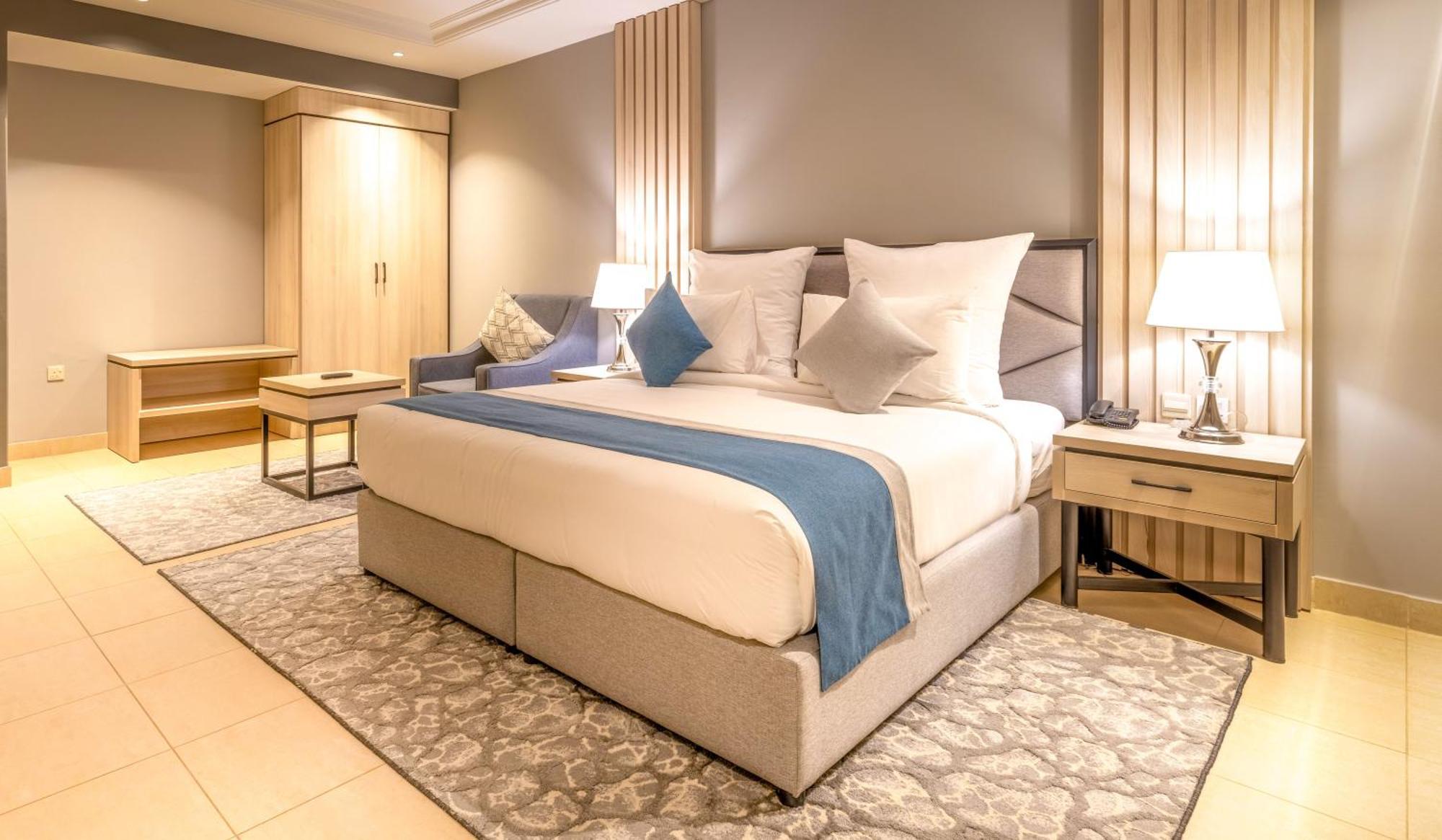 Enala Hotel Apartments - Tabuk Tebük Dış mekan fotoğraf